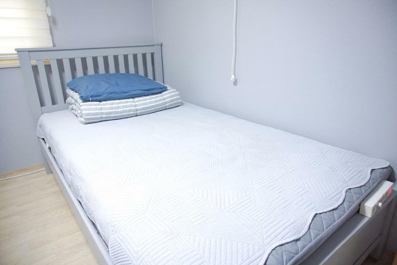 Bomulzip Hongdae Guesthouse Seoul Exterior photo